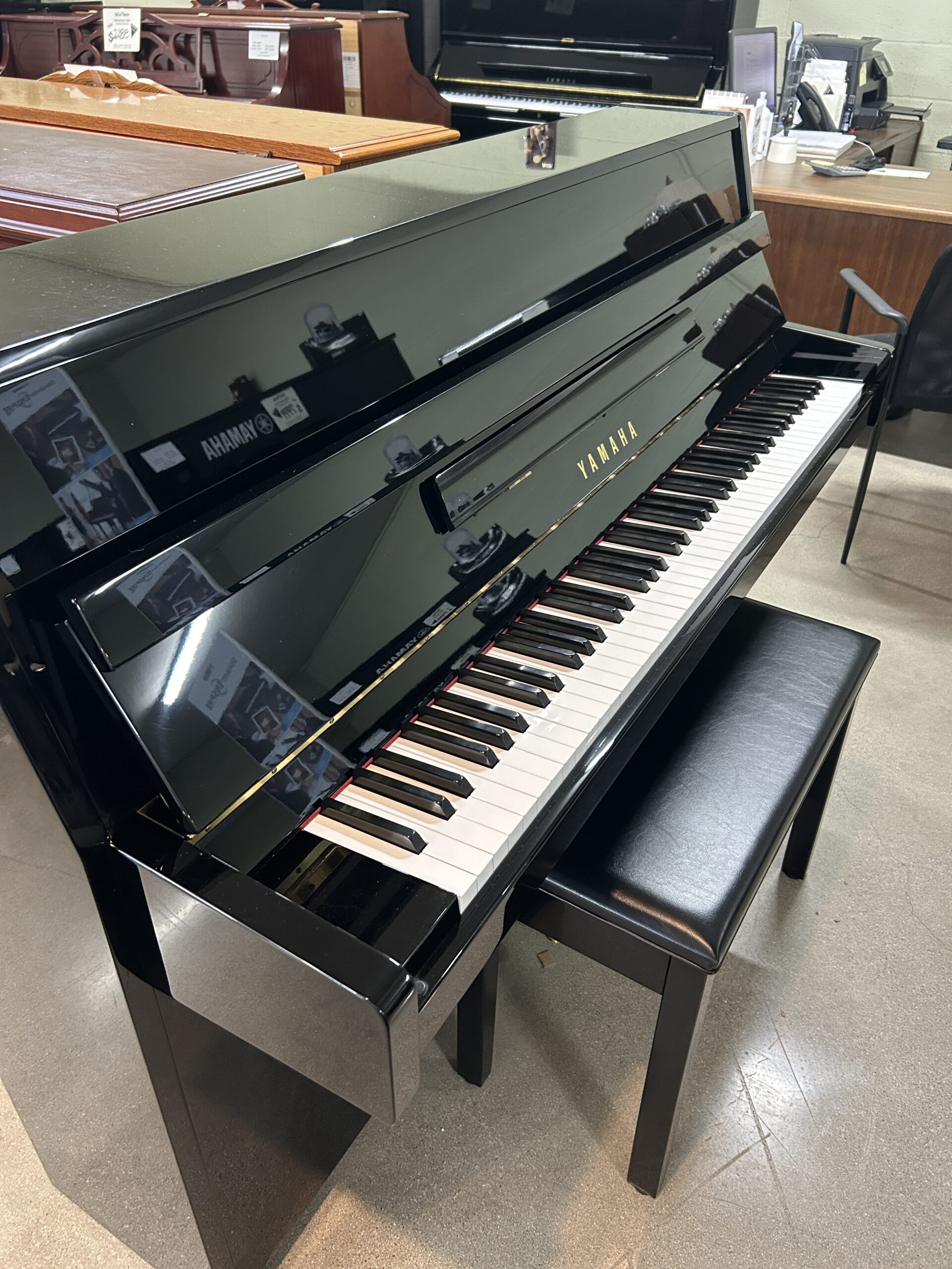 Yamaha B1 With Factory Equipped SILENT feature - Image 5